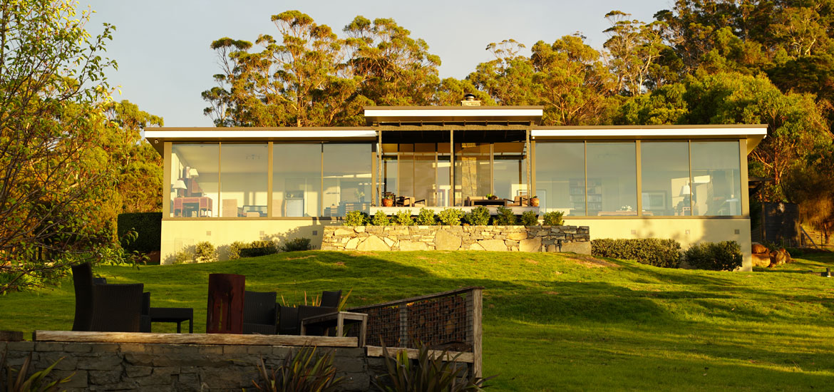 Dragonfly Lodge view from in-front